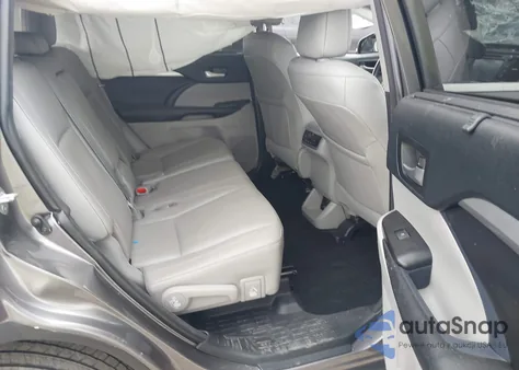 2018 Toyota Highlander Xle from USA, damaged, VIN 5TDKZRFH8JS548875